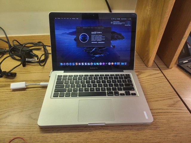 MACBOOK PRO CORE i5 AT 2.5GHZ (SHOP65)