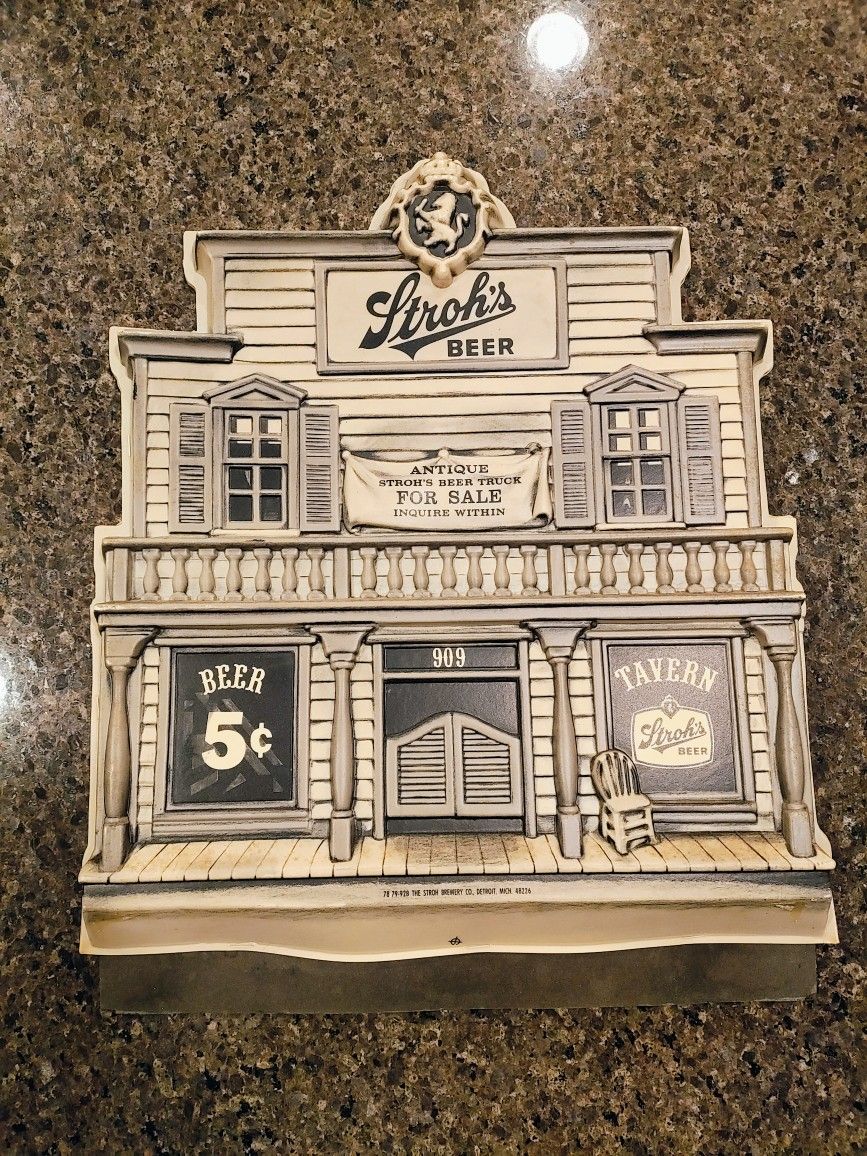 Vintage Strohs Plastic Beer Sign