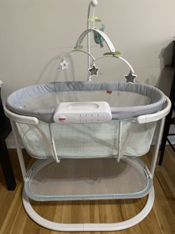Fisher Price Soothing Motion Bassinet