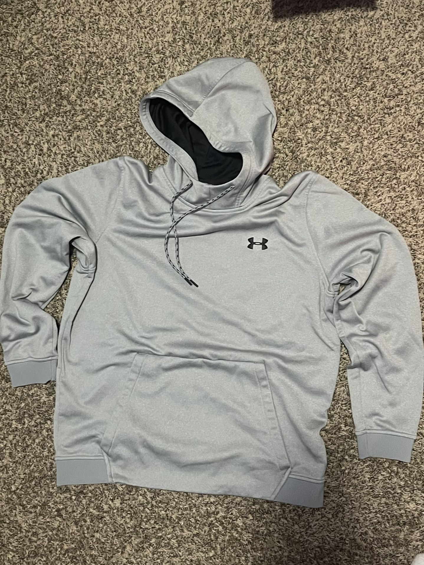 Mens UnderArmour CoolGear Gray Pull-Over hoodie