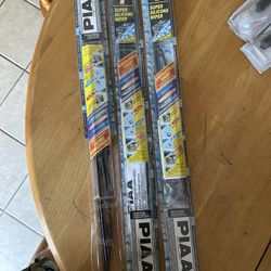 3. Wiper Blades  18 Inch 