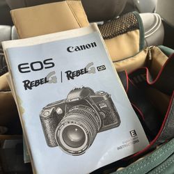 Canon Rebel G, Rebel G QD, EOS Kiss or EOS 500N w/ 35-80mm Auto Focus EF / Canon Carry Bag