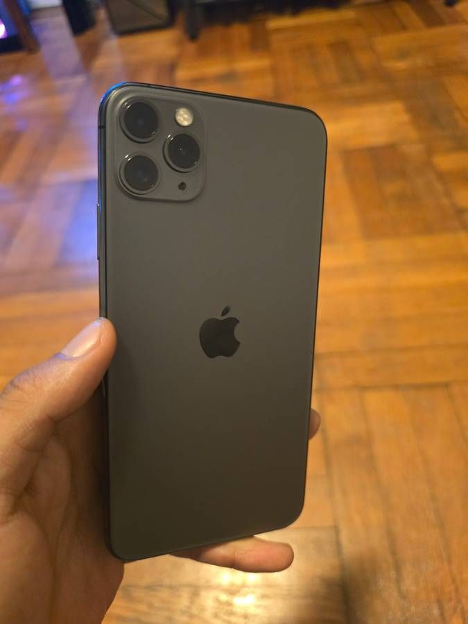 iPhone 11 Pro Max 256gb  Unlocked 