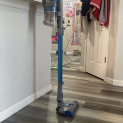 Cordless Shark Vacuum 