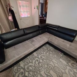 L-Shaped Corner Sofa Set Black Grey