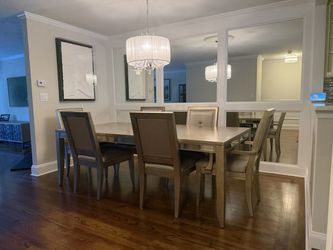 Macy’s Ailey Dining Room Set