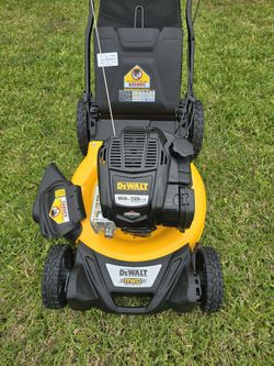 Dewalt 163cc like new $320 firm price/ travajando bien $320 precio firme