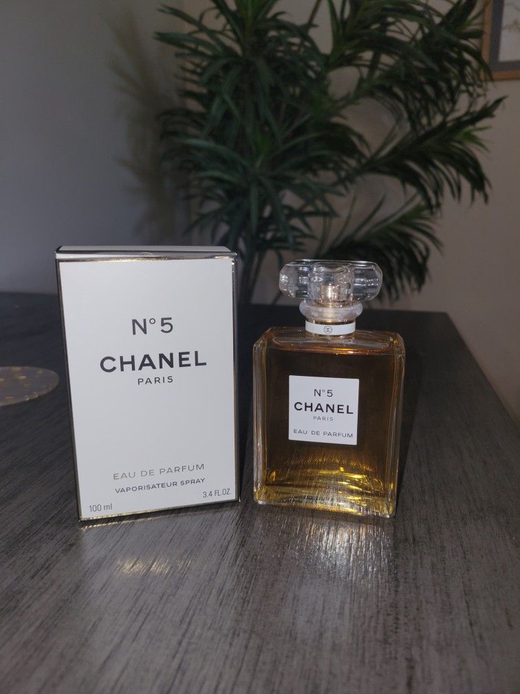 Coco Chanel Perfume 