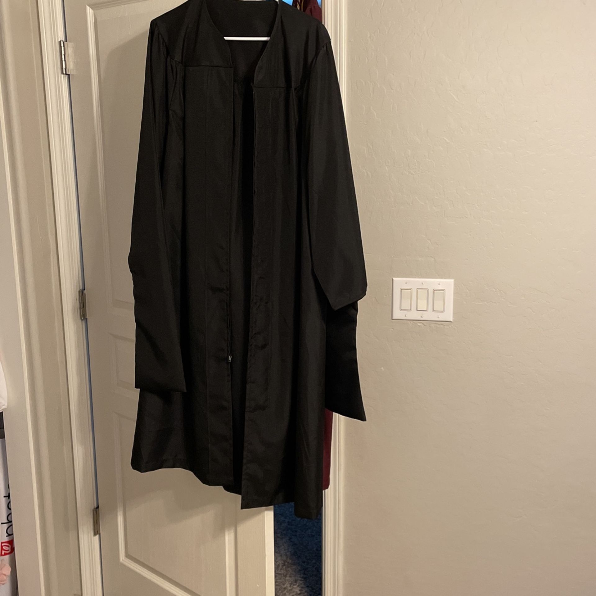 GCU (Masters) Cap And Gown 5’5 