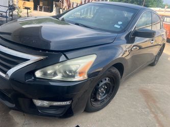 2015 Nissan Altima for PARTS