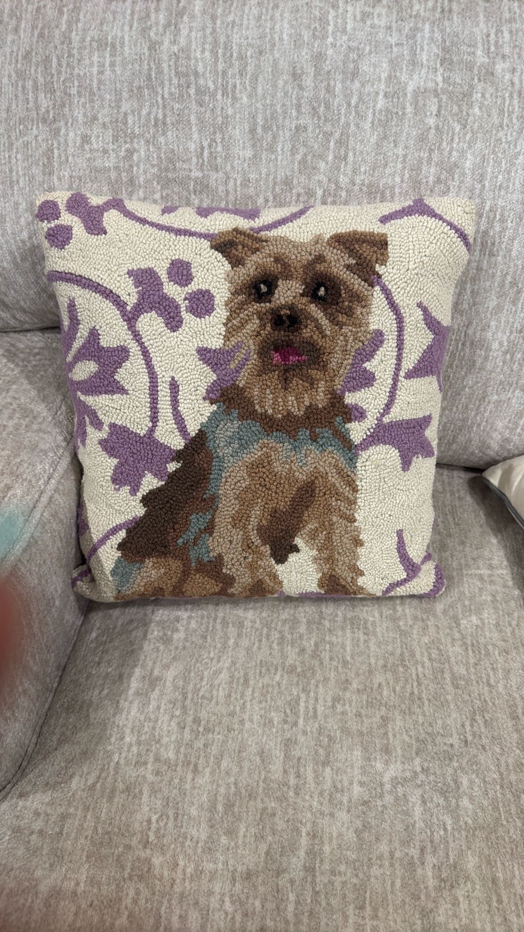 Dog Pillow 10$