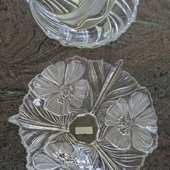 2 Mikasa  Crystal  Serving Bowls  , Great   Condition (Each $25) 
