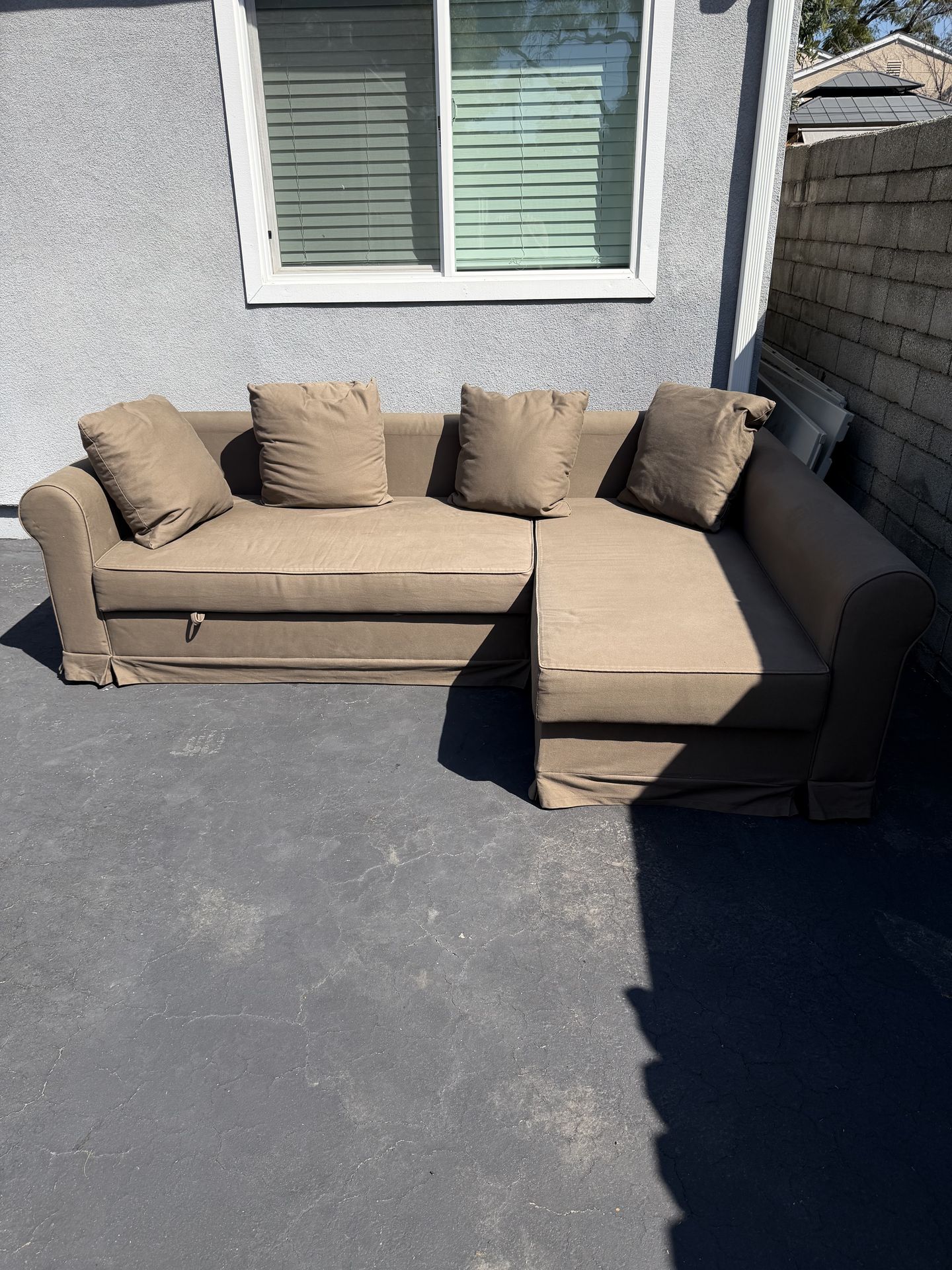 Sleeper sectional with storage
