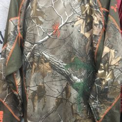 Browning Hunting Sweatshirt. Size L