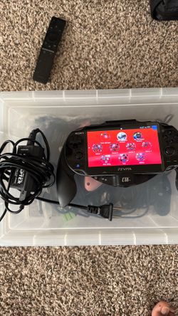 PS Vita OLED - Modded - Homebrew - tons of Games