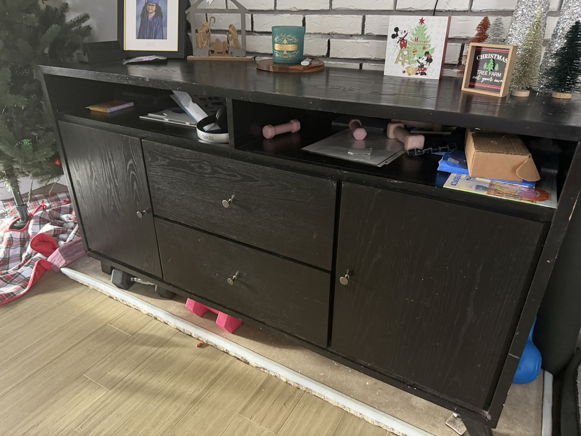 Solid wood tv stand/ Table