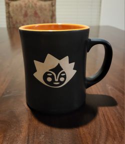 Starbucks 2011 Black Matte Engraved Mermaid Face Orange 16oz Kenya collection


