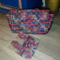 2 PC Blk XL Graffiti  Travel Bag And Matching Shoes