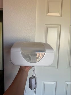 Baby wipe warmer