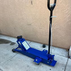 Westward hydraulic service jack 5 ton commercial  new asking $480 