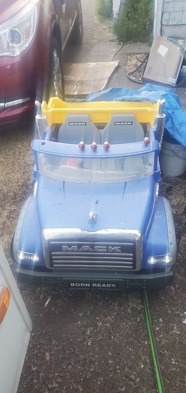 Mack Truck Power Wheels