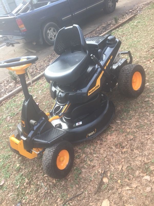 Riding mower Poulan Pro