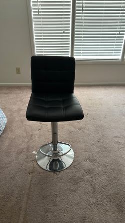 Bar stool
