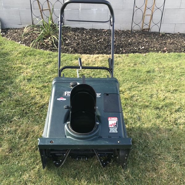 Craftsman 5hp 22” Snow blower w/ electric start fully tuned up for