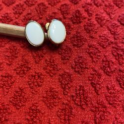White And Silver Earrings