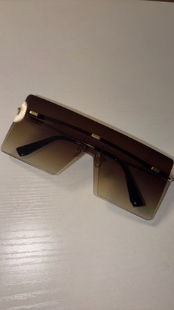 Fashion sunglasses