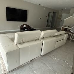 power reclining sectional sofa in excellent condition.