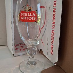 Brand New Stella Artois Chalice With Denver Broncos  Lettering
