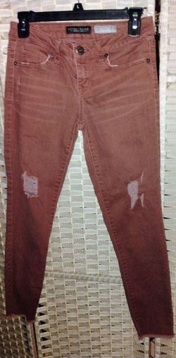 FIRM IN MERCED ‼️ Aeropostale Distressed Skinny JeansSIZE 4