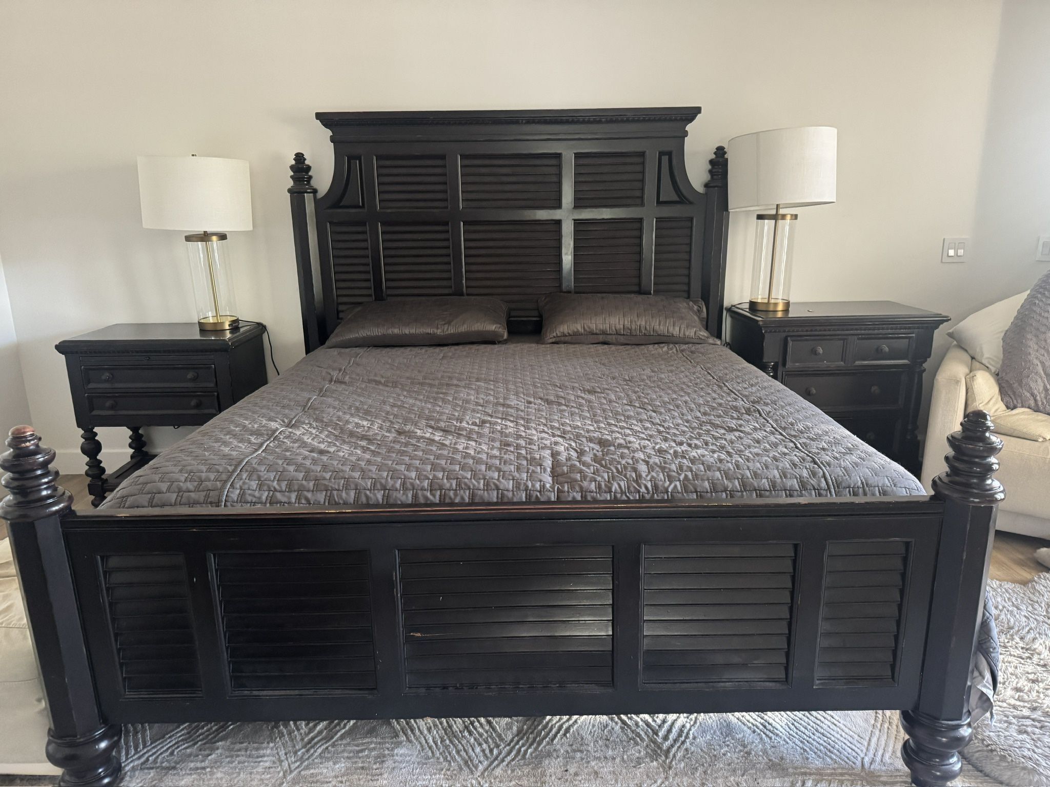 Tommy Bahama Solid Wood Bedroom Set King