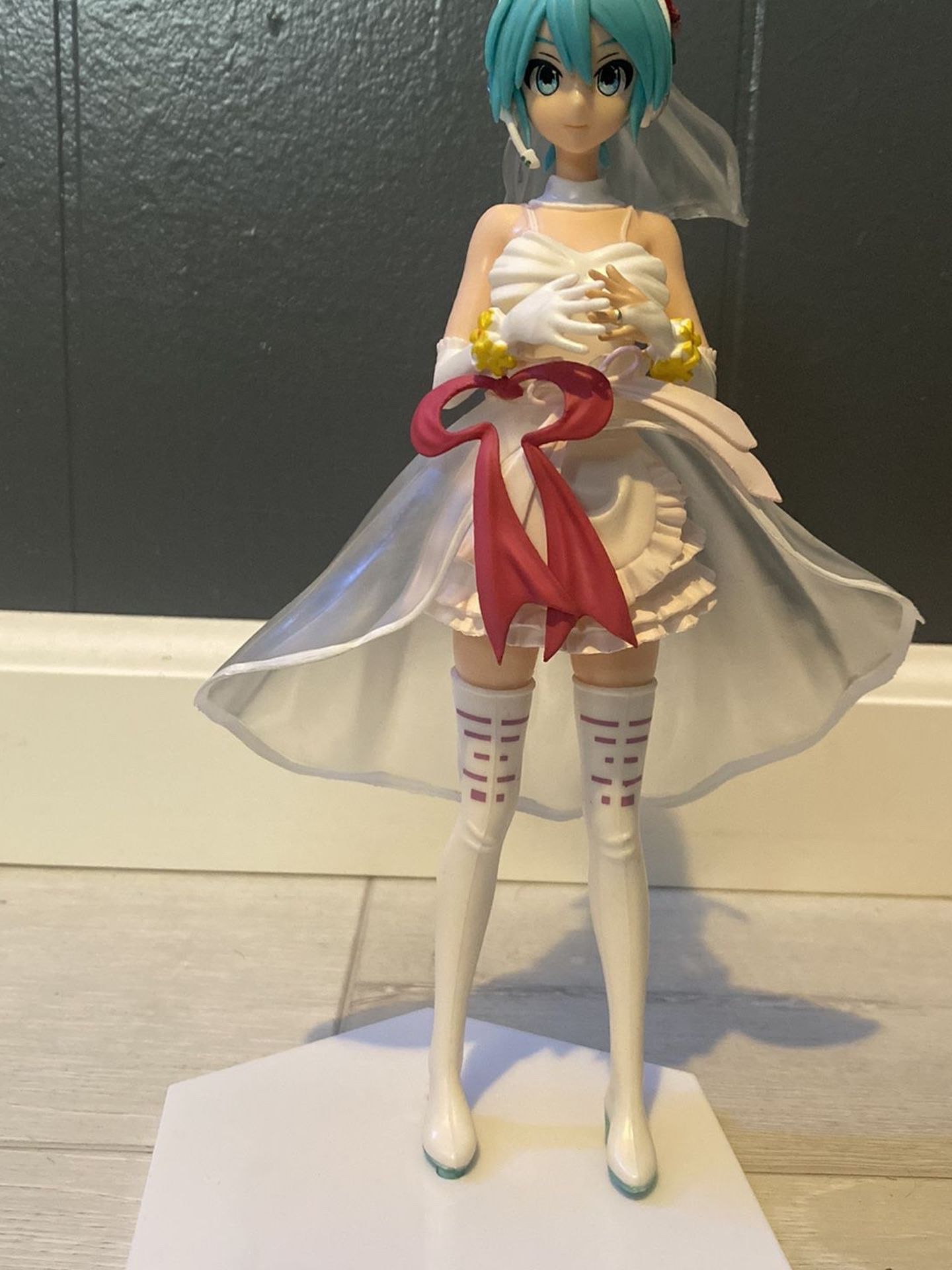 Miku Hatsune Action Figure