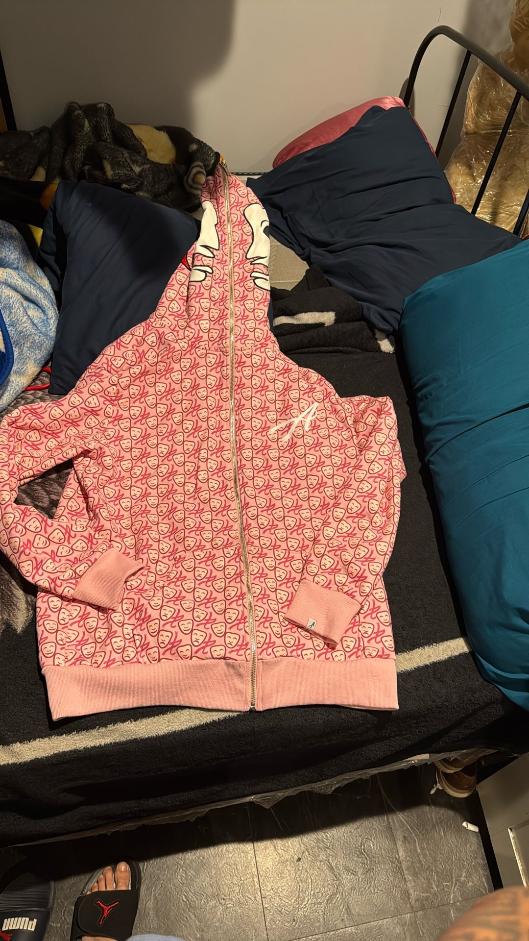 Asaali Hoodie