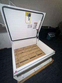 Nystrom Roof Hatch w/ guard rail system