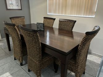 Dinning Table