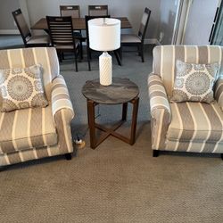 Living Room Furniture - Loveseat, 2 Chairs, End Table And Lamp 