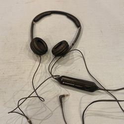 Sennheiser Noise Reduction Headphones 