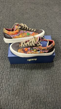 Vans Old Skool Frayed Trim Lace-Up Sneakers Size 10.5