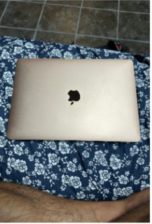 Apple MacBook Air 8GB RAM