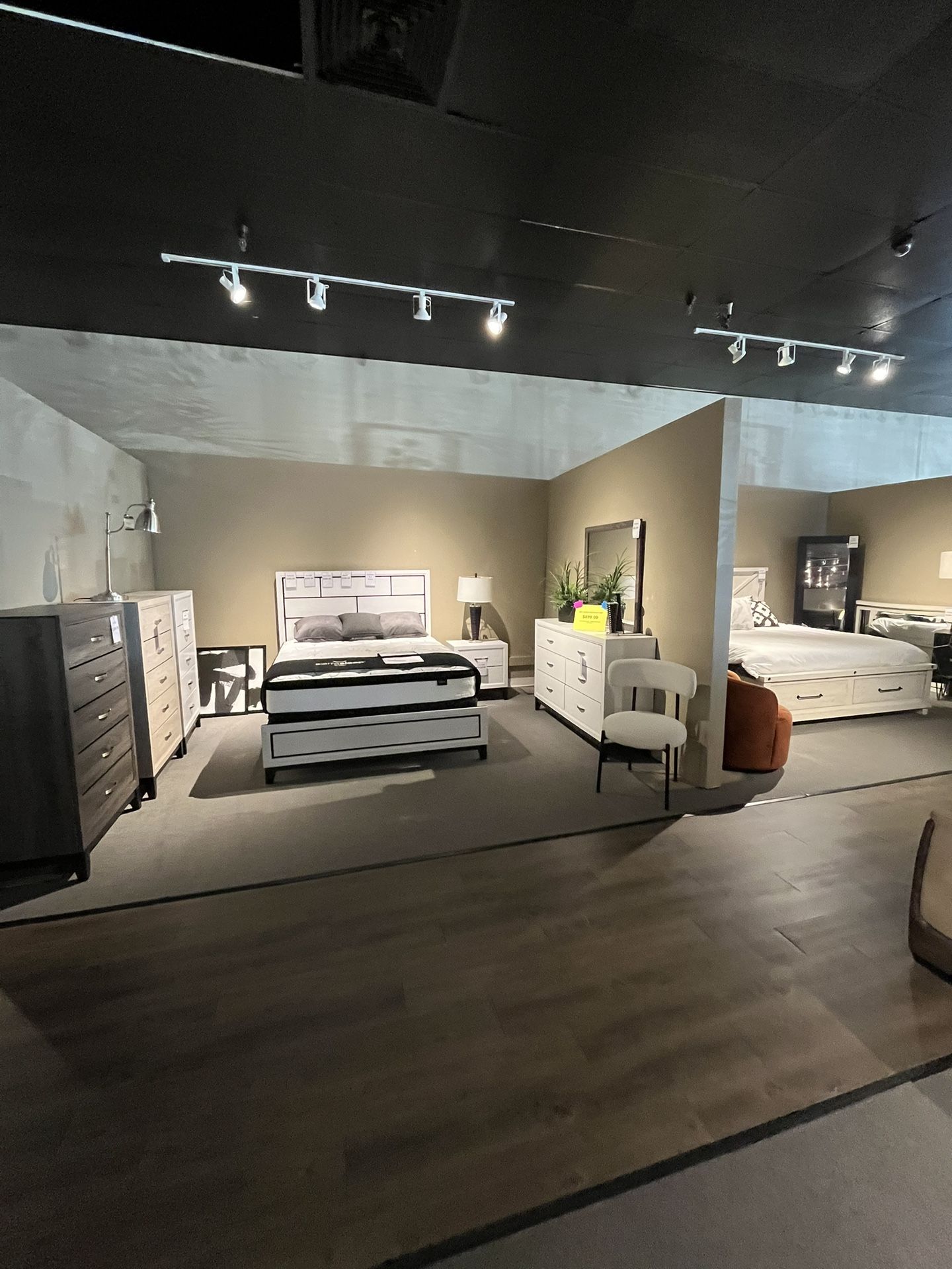 White Queen Bedroom Set