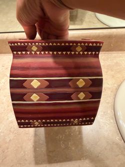 Valhanni Prescott Boutique Southwest Style Tissue Holder Red