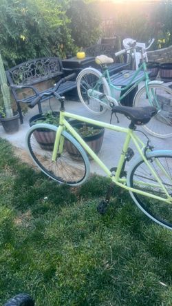 Fixie bicycle