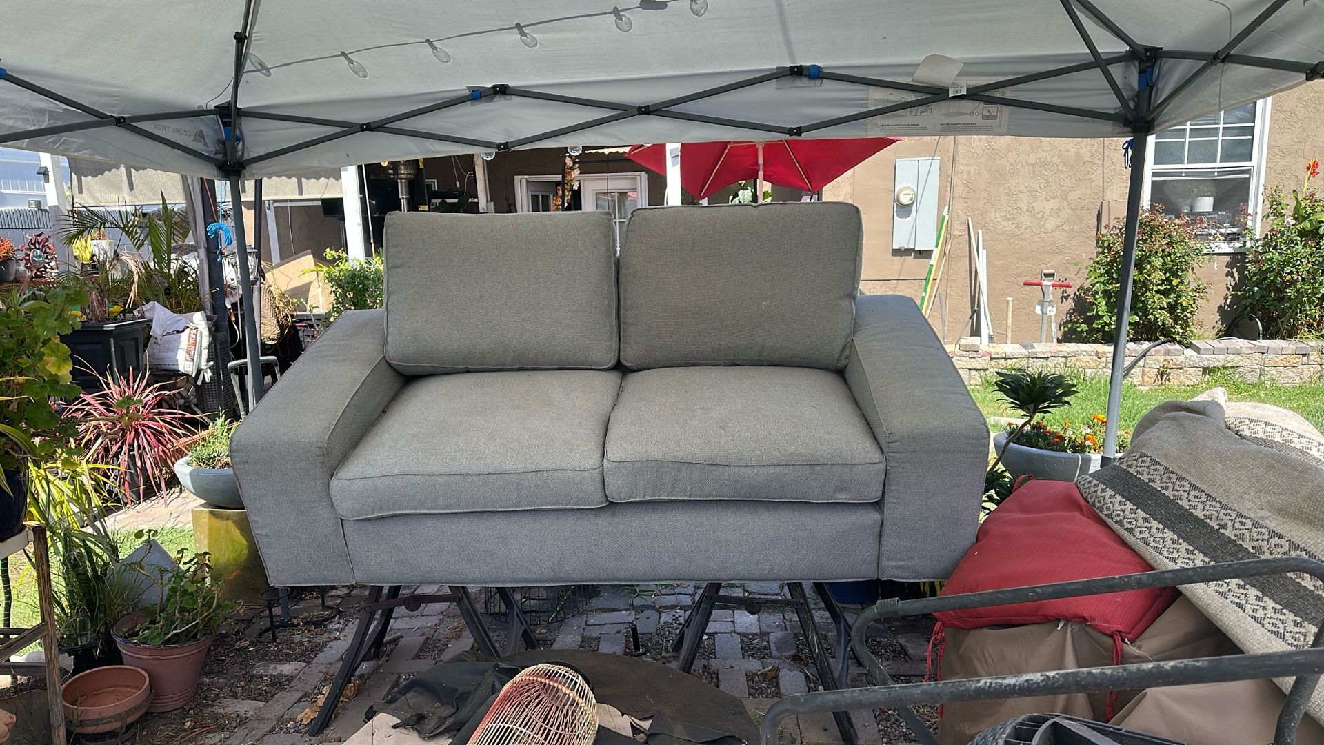 Free Sofa