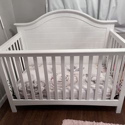 Crib - Carters By Davinci Nolan - White