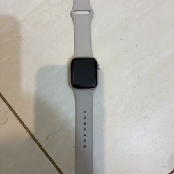 Apple Watch Series 8 Starlight 41mm