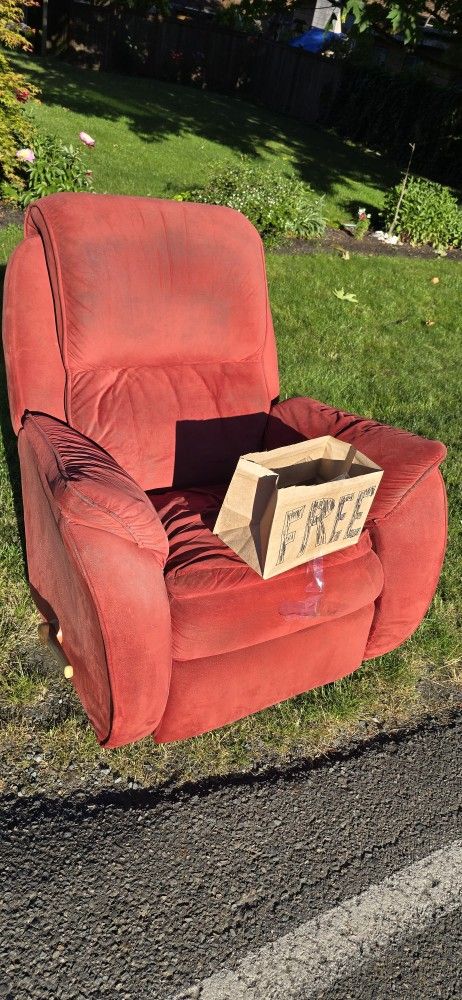 Free        Red Microfiber Lazyboy Recliner 
