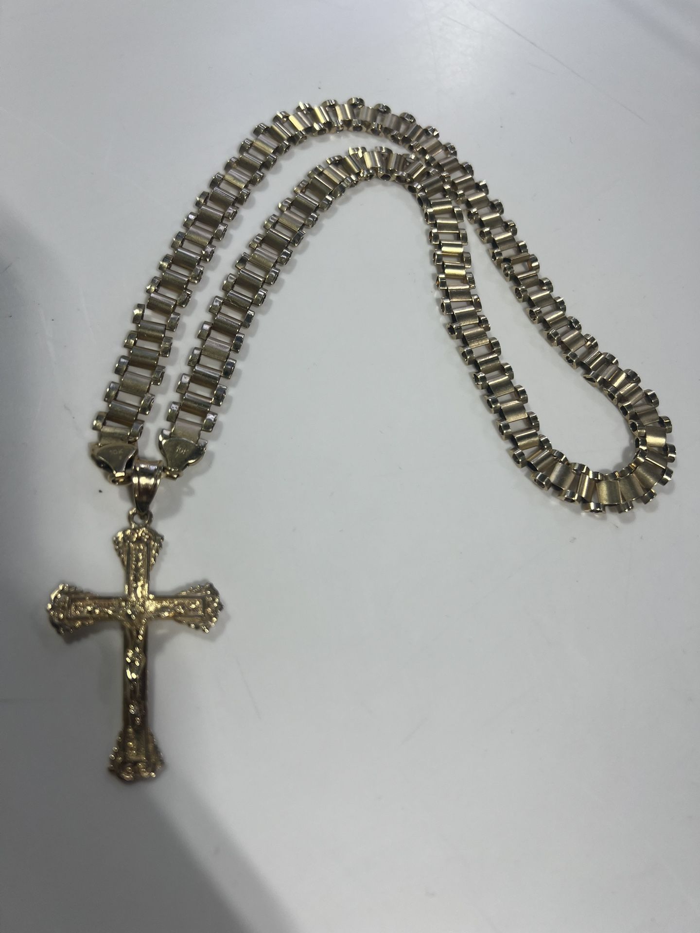 10k Gold Rolex Chain With 14k Pendant 37.4g